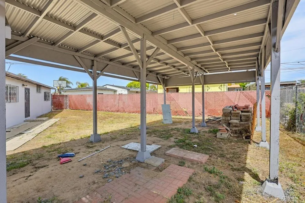 https://cdn.realtyfeed.com/cdn/127/306783994/6bd6cd5a7f94aa0ac2630d070b7081a1.webp