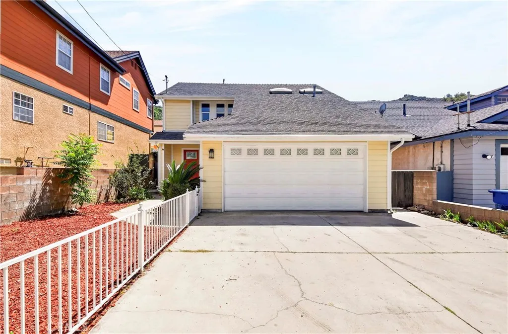 Tujunga, CA 91042