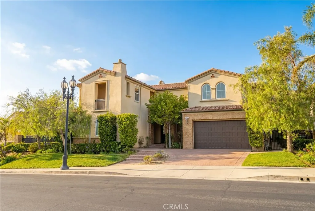 Northridge, CA 91326