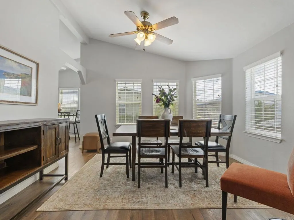 https://cdn.realtyfeed.com/cdn/127/306784046/5fdccd386449706c58cf91bfe35deb0c.webp