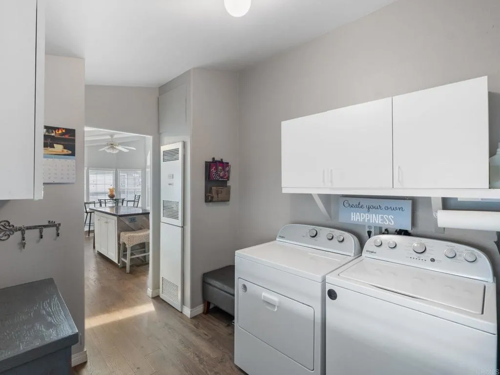 https://cdn.realtyfeed.com/cdn/127/306784046/e54b28b5cec784820c41f5adb2a3ec45.webp