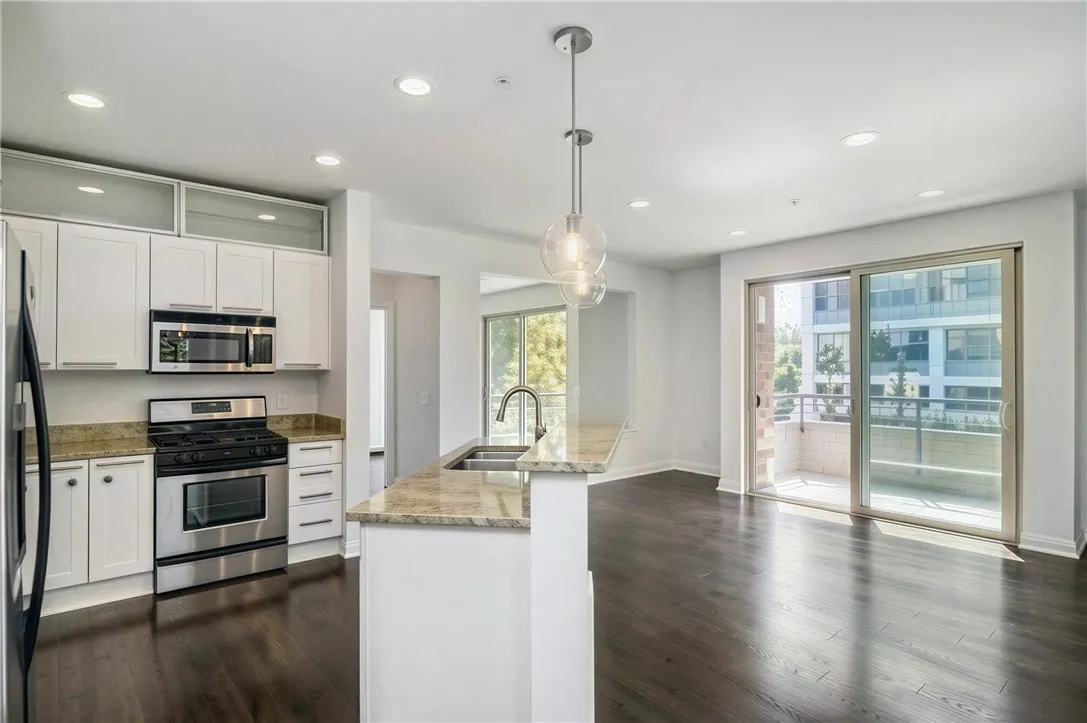 1480 Broadway Unit 2224