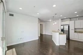 https://cdn.realtyfeed.com/cdn/127/306784050/94a72a53625ff328feebe8221adf9e30.webp