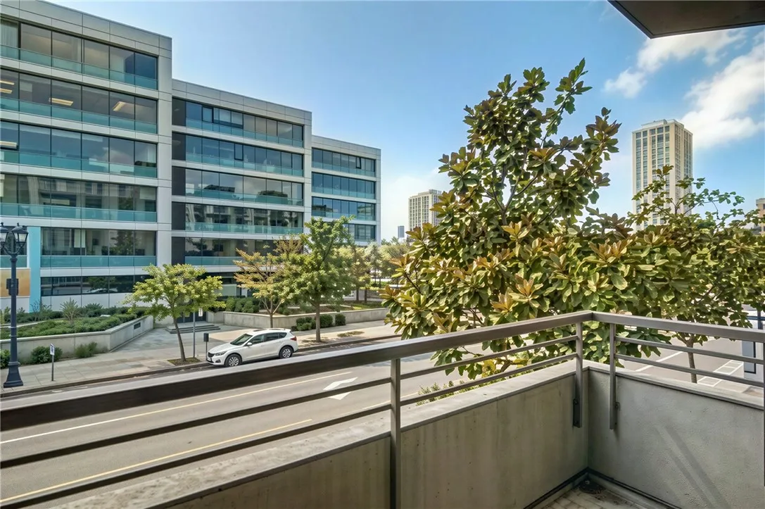 Photo #24: TR26168538 Listing: Photo #24