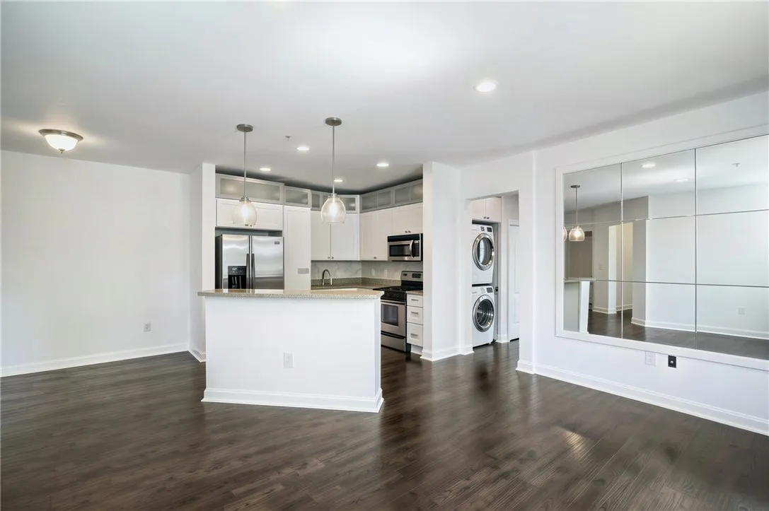 Photo #10: TR26168538 Listing: Photo #10