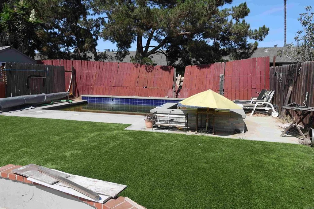 https://cdn.realtyfeed.com/cdn/127/306784083/4592ccdc624b127b45645e67c16287d6.webp