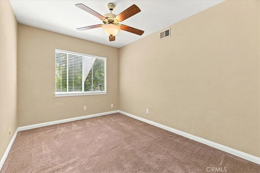https://cdn.realtyfeed.com/cdn/127/306784191/739a129a7997a5e655dc8e9e3335d5cd.webp