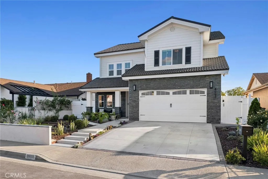 Irvine, CA 92604