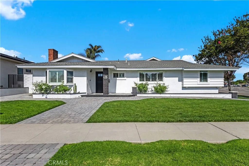 Costa Mesa, CA 92626