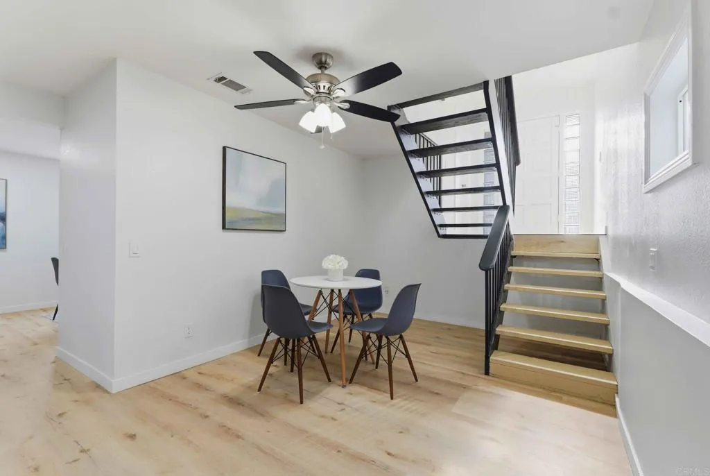 https://cdn.realtyfeed.com/cdn/127/306784375/3cb8b60616e1786aaf244bc129230736.webp