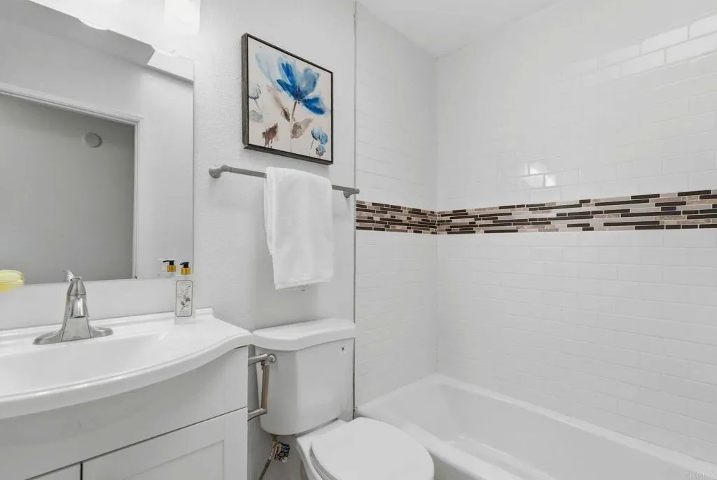 https://cdn.realtyfeed.com/cdn/127/306784375/60ae31edde7a8eeb8fc9533986278bfe.webp