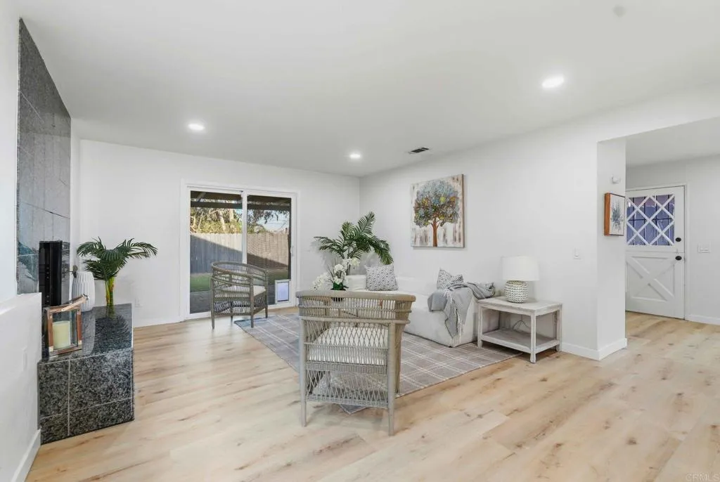https://cdn.realtyfeed.com/cdn/127/306784375/87206bb815e23cf3e854a30cb4a27fdc.webp