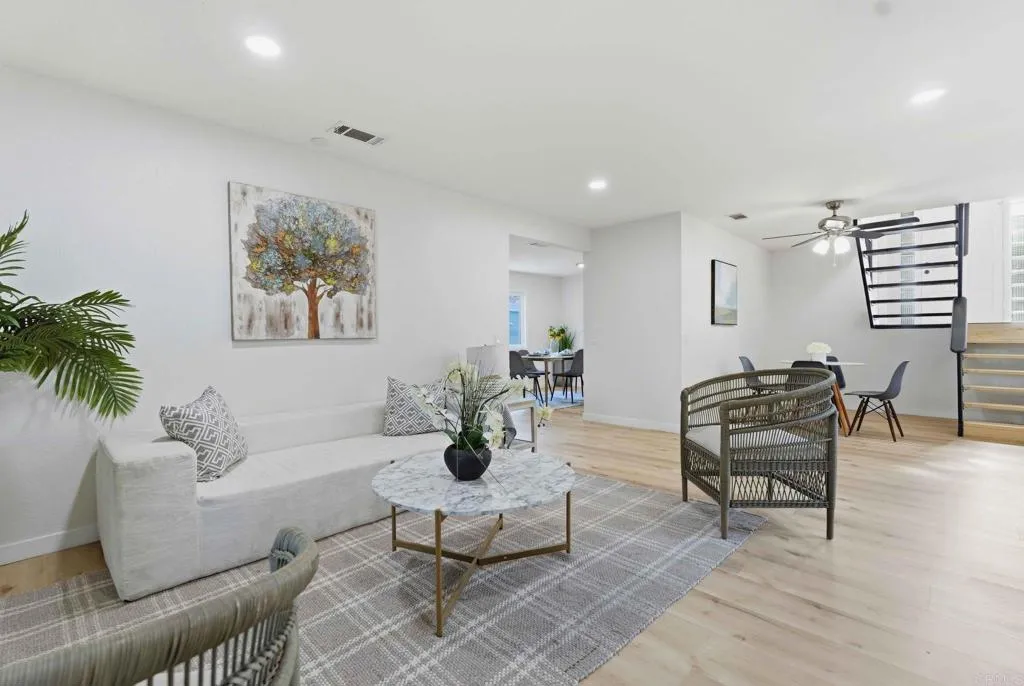 https://cdn.realtyfeed.com/cdn/127/306784375/8837f37b51fe39a6a09e2e35f6ada9cf.webp