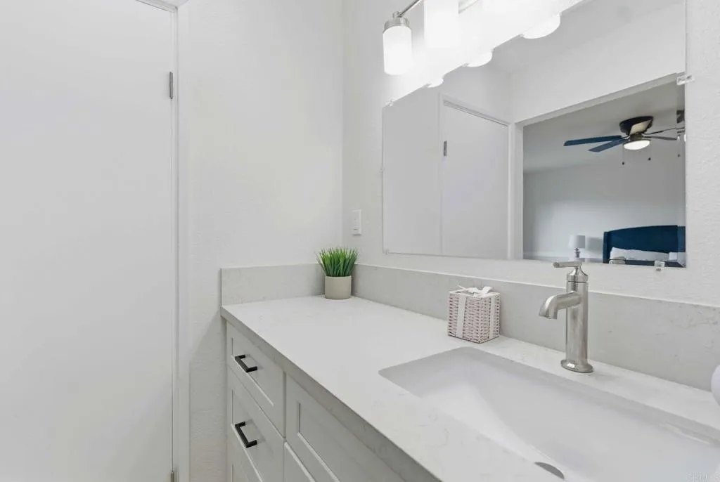https://cdn.realtyfeed.com/cdn/127/306784375/a0216d1bd16c213b68cc874bbdadd898.webp