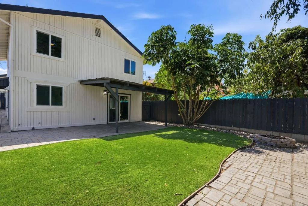 https://cdn.realtyfeed.com/cdn/127/306784375/b57c64c925b1f095fab9815fe3707b15.webp