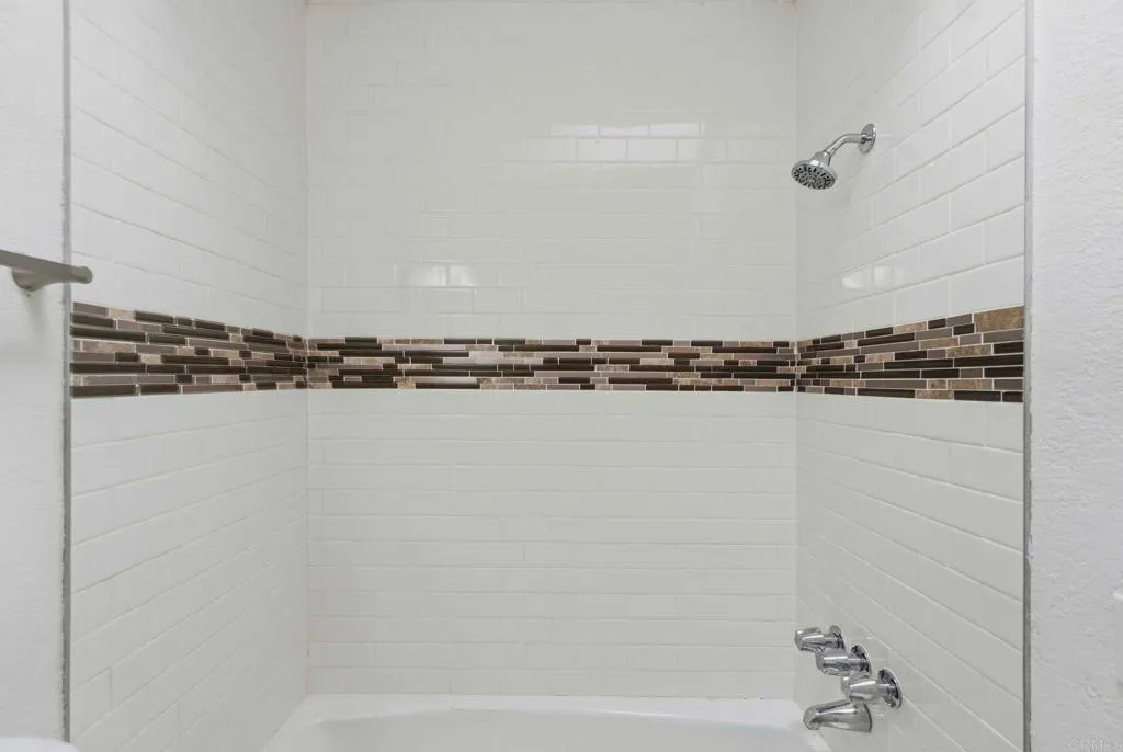 https://cdn.realtyfeed.com/cdn/127/306784375/c5e66e1114619d52b36a2532a4d88ad6.webp
