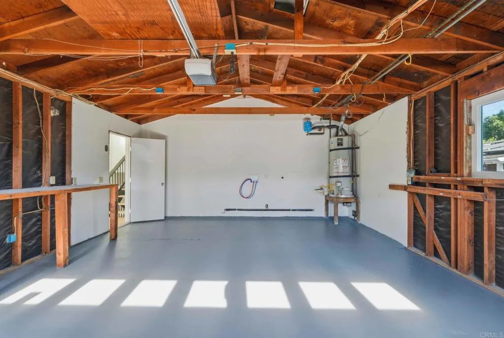 https://cdn.realtyfeed.com/cdn/127/306784375/d4828613987f73ed3b42951ace5de15c.webp