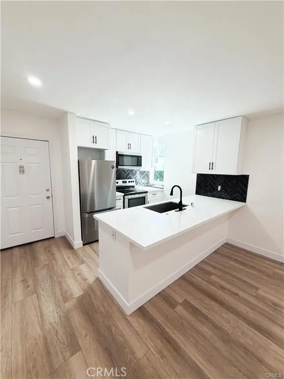 Encino, CA 91316