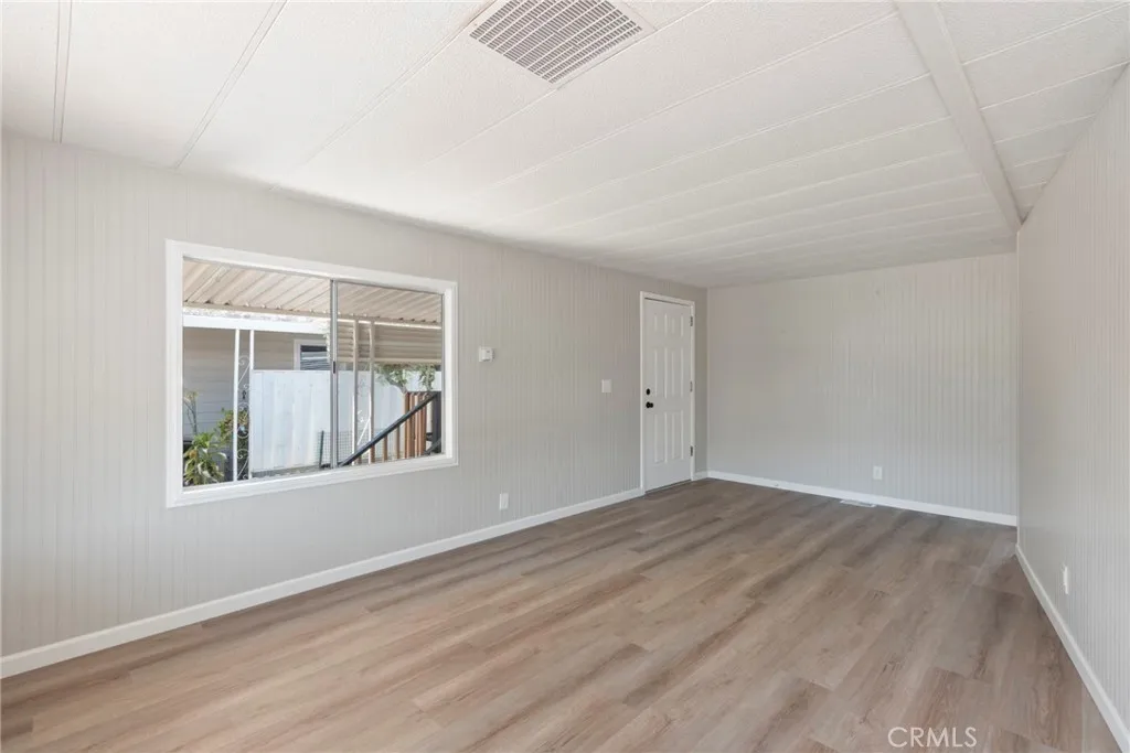 https://cdn.realtyfeed.com/cdn/127/306784417/3f5f95eec9fc287d08b9135afb1cebae.webp