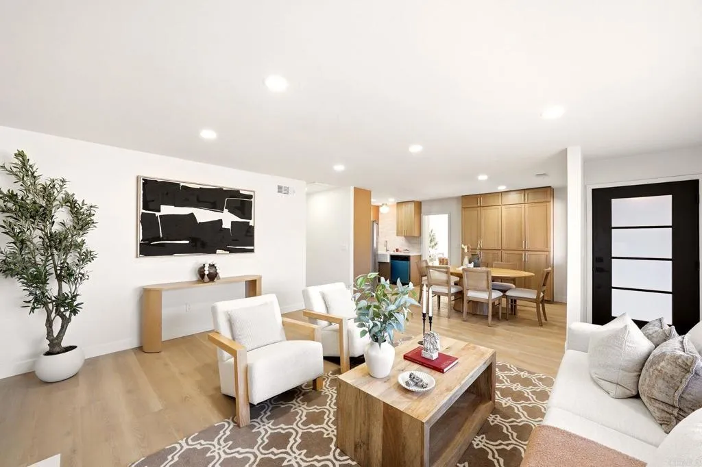 https://cdn.realtyfeed.com/cdn/127/306784452/60464c21415b0f85b2cd88aeb1ee4fe7.webp