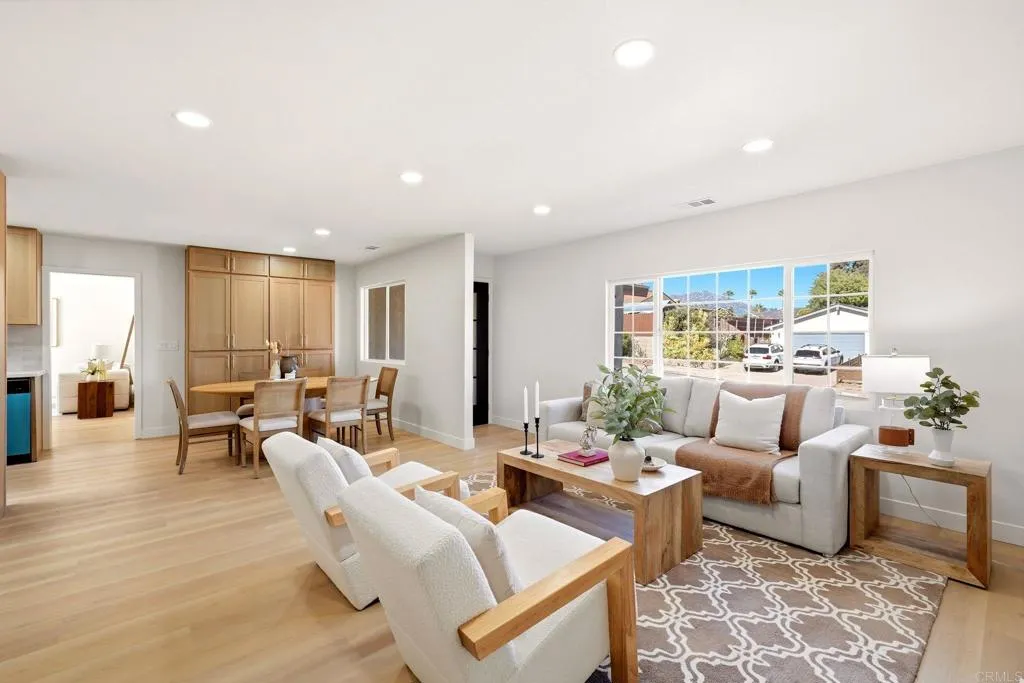 https://cdn.realtyfeed.com/cdn/127/306784452/8817d70c50ab0d5c283d95883c28699b.webp