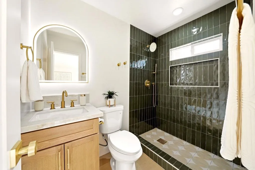 https://cdn.realtyfeed.com/cdn/127/306784452/f6d83c6d575e4c5c45411d22ed579864.webp