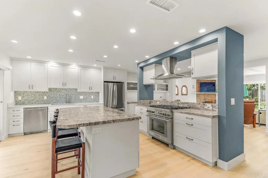 2462 Lozana Road, Del Mar, CA 92014 - Photo 3 of 34, Del Mar, CA
