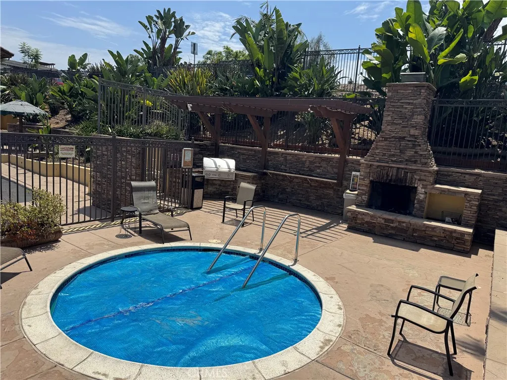 https://cdn.realtyfeed.com/cdn/127/306784497/7b7bce70ca2d03d27a95c91fac3d0054.webp