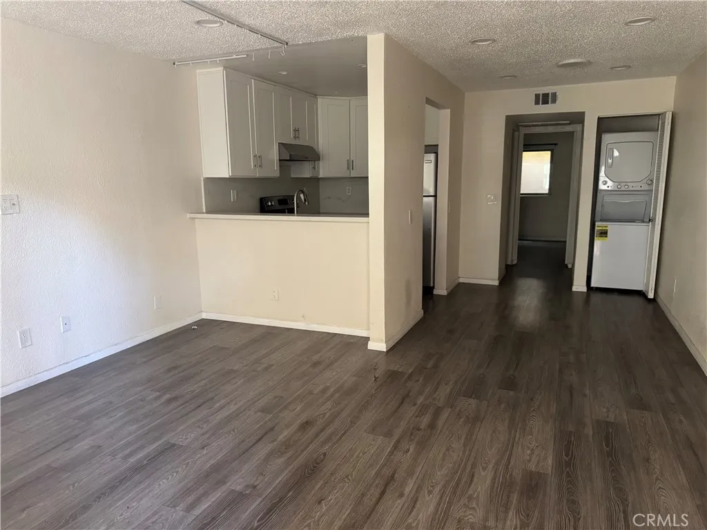 https://cdn.realtyfeed.com/cdn/127/306784497/fabb5b36d88434b6e6262662c7ee9d00.webp