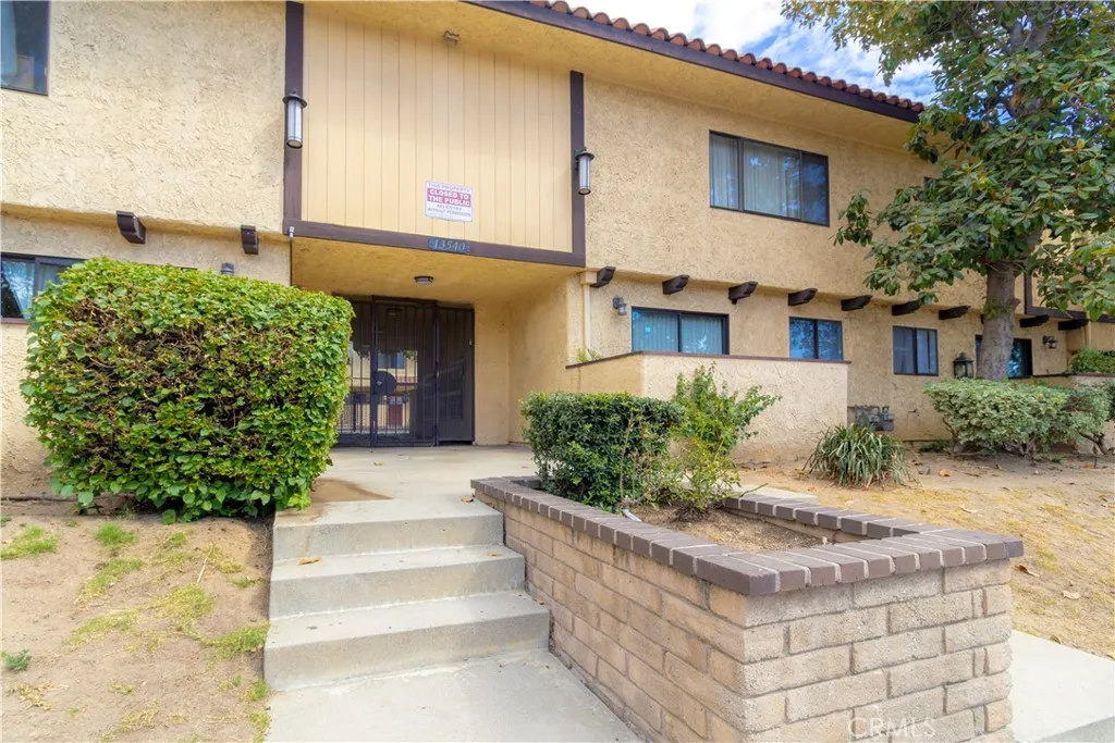 Los Angeles, CA 91342