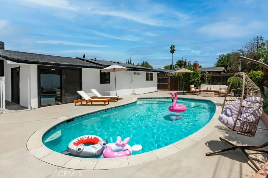 Winnetka, CA 91306