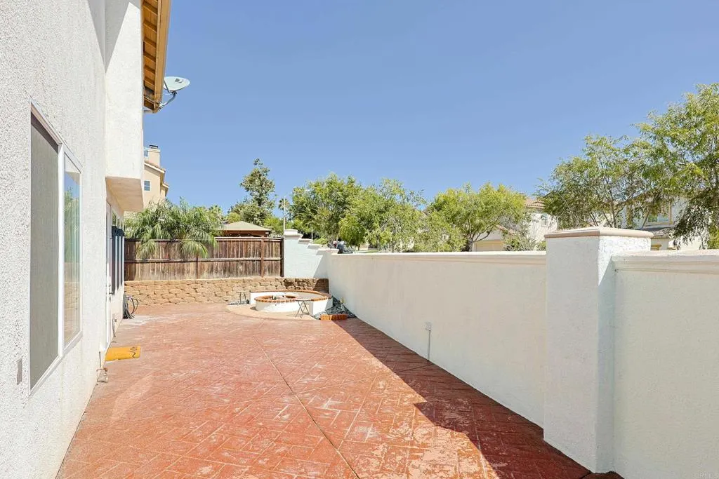 https://cdn.realtyfeed.com/cdn/127/306784550/34b68fadab76eea6b6c88df10e9d7cf3.webp