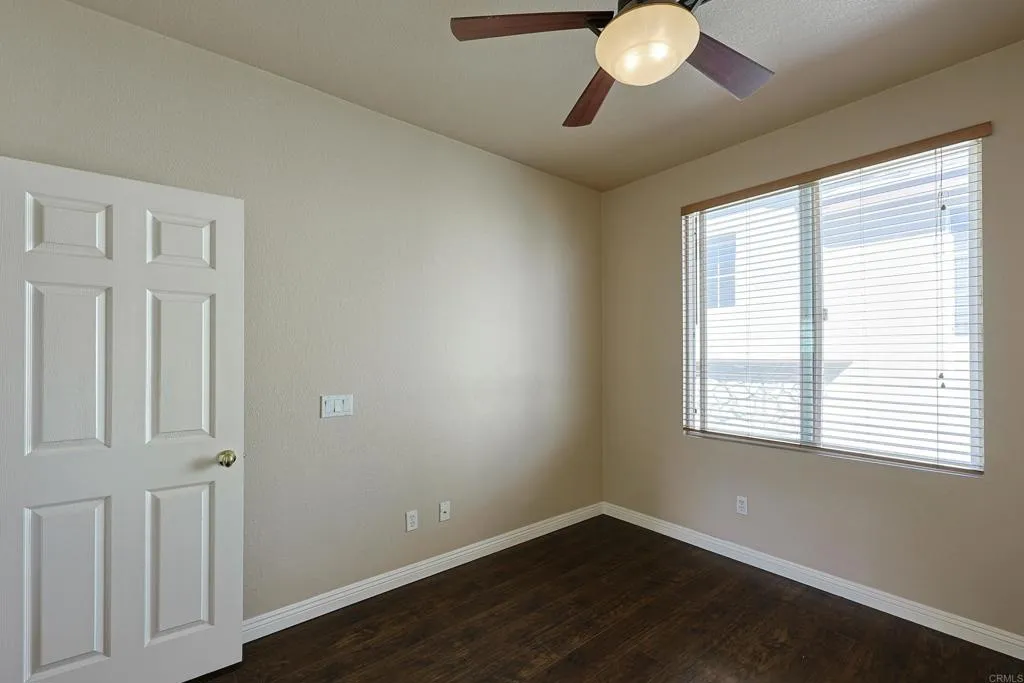 https://cdn.realtyfeed.com/cdn/127/306784550/51f57c3b2e4ac60c1bafc6c40c2851ce.webp