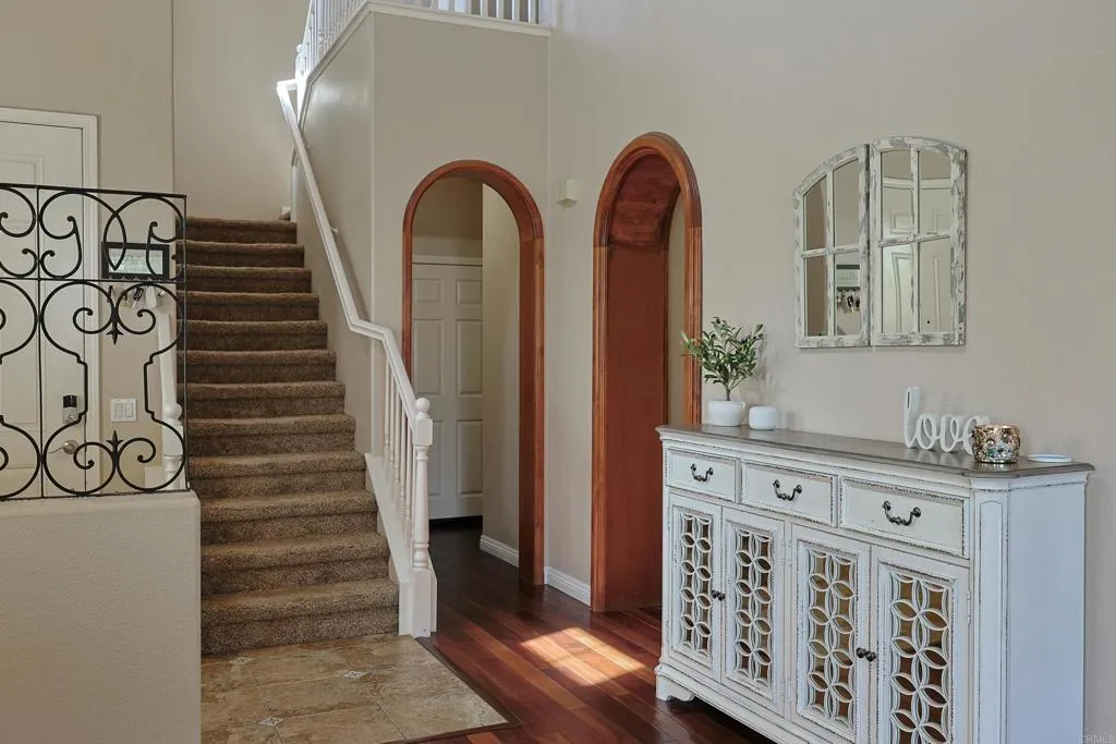 https://cdn.realtyfeed.com/cdn/127/306784550/b8f979607ac5c70f40de1cfcb6e76b2b.webp