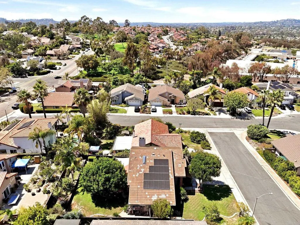 https://cdn.realtyfeed.com/cdn/127/306784551/368c51f35a2835a8086a6c724deb8ddf.webp