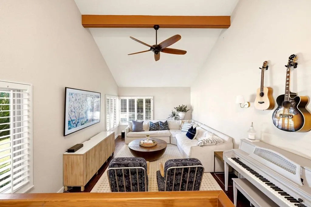 https://cdn.realtyfeed.com/cdn/127/306784551/845721ee26d61c45fb98a2fbd2f19d4f.webp