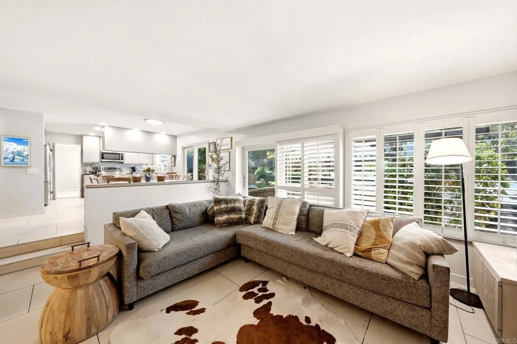 https://cdn.realtyfeed.com/cdn/127/306784551/b53ce0ede296da6f31c3326720c8b9bd.webp