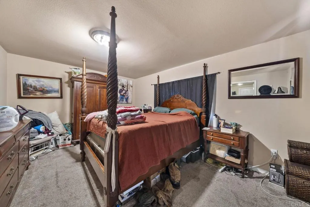 https://cdn.realtyfeed.com/cdn/127/306784561/077abc0c2ef8a08d7ff0e4bb468e3786.webp