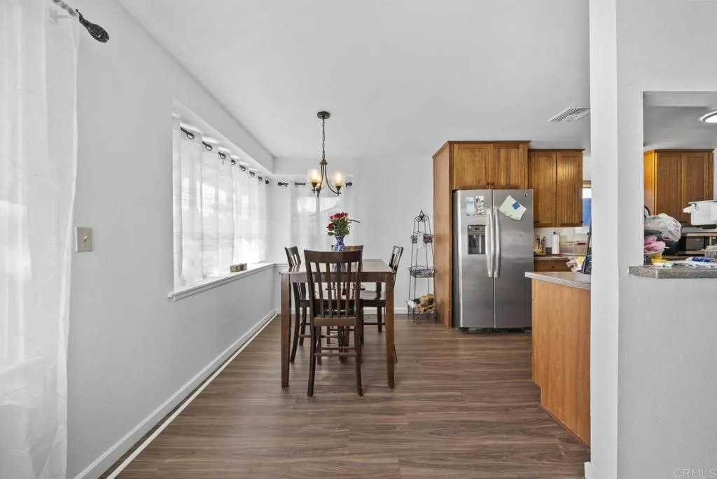 https://cdn.realtyfeed.com/cdn/127/306784561/17307f6e5b41b29e61d3cd98c10e42b4.webp