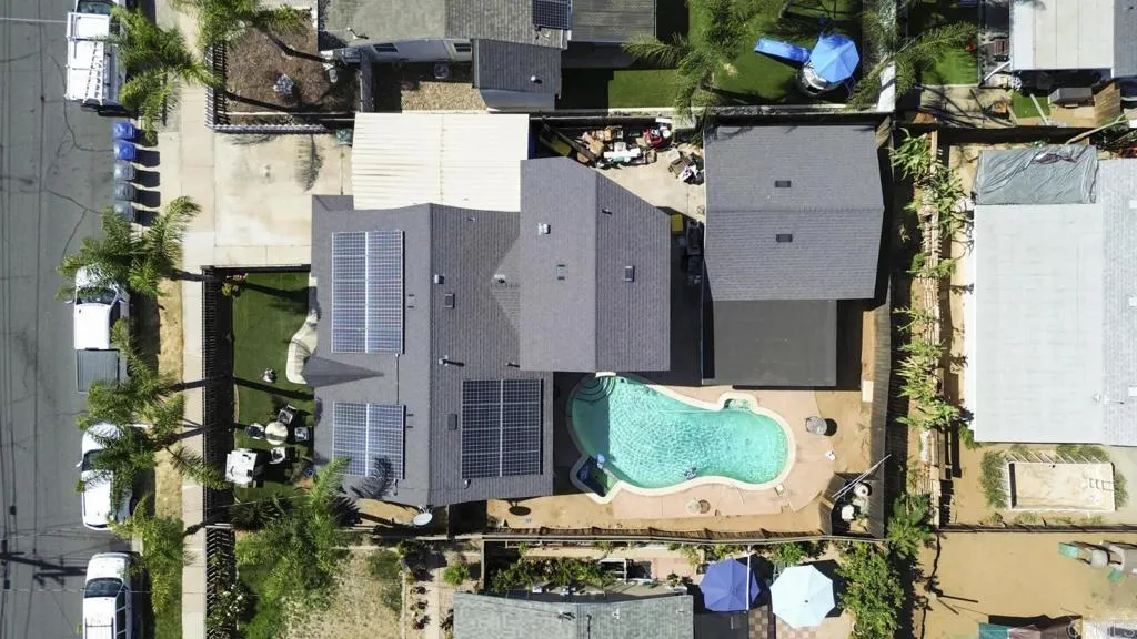 https://cdn.realtyfeed.com/cdn/127/306784561/43f894b5be598286f8e2320ba354e89d.webp
