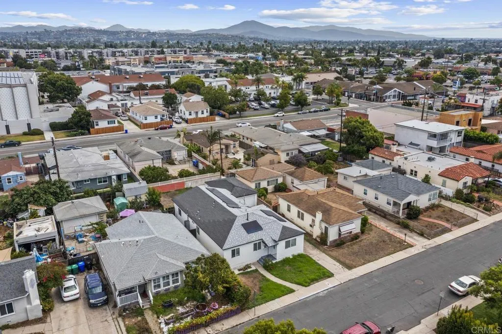 https://cdn.realtyfeed.com/cdn/127/306784565/1675bf977f66dc777a048a1e4b3bb73c.webp