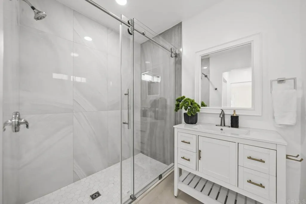https://cdn.realtyfeed.com/cdn/127/306784565/6352e1cf7ea5174c2f838821971029a3.webp