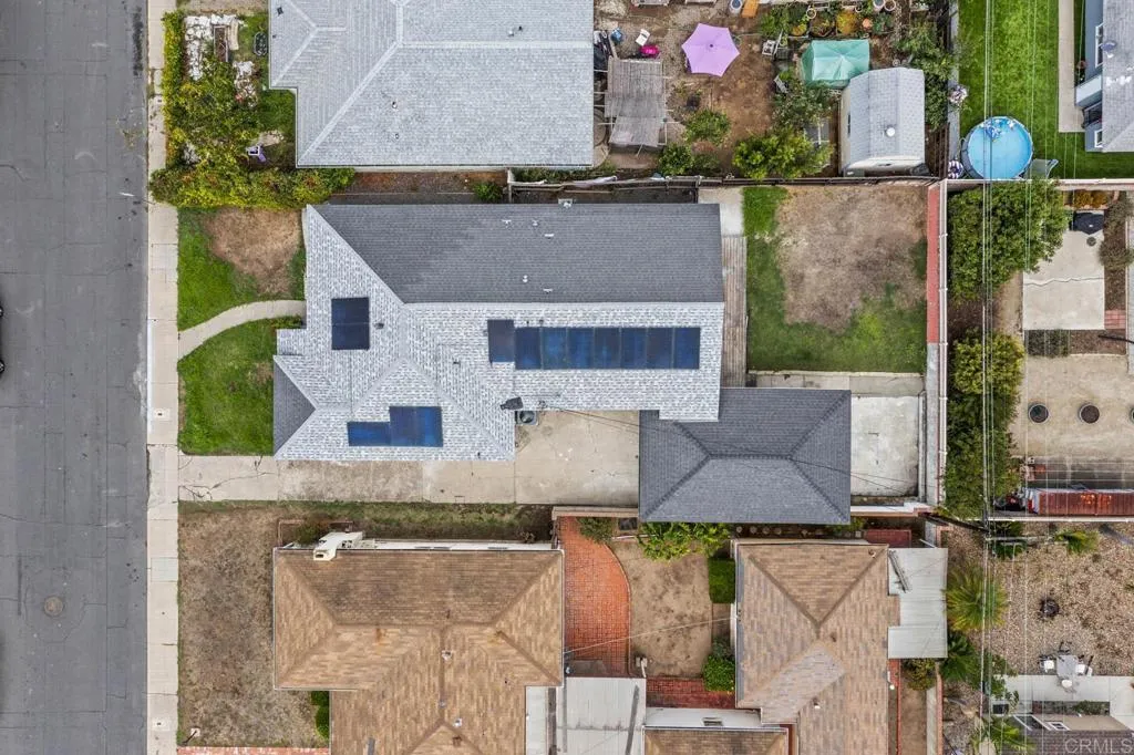 https://cdn.realtyfeed.com/cdn/127/306784565/db97d9c1544fd03cb97e7b4277b0a23b.webp