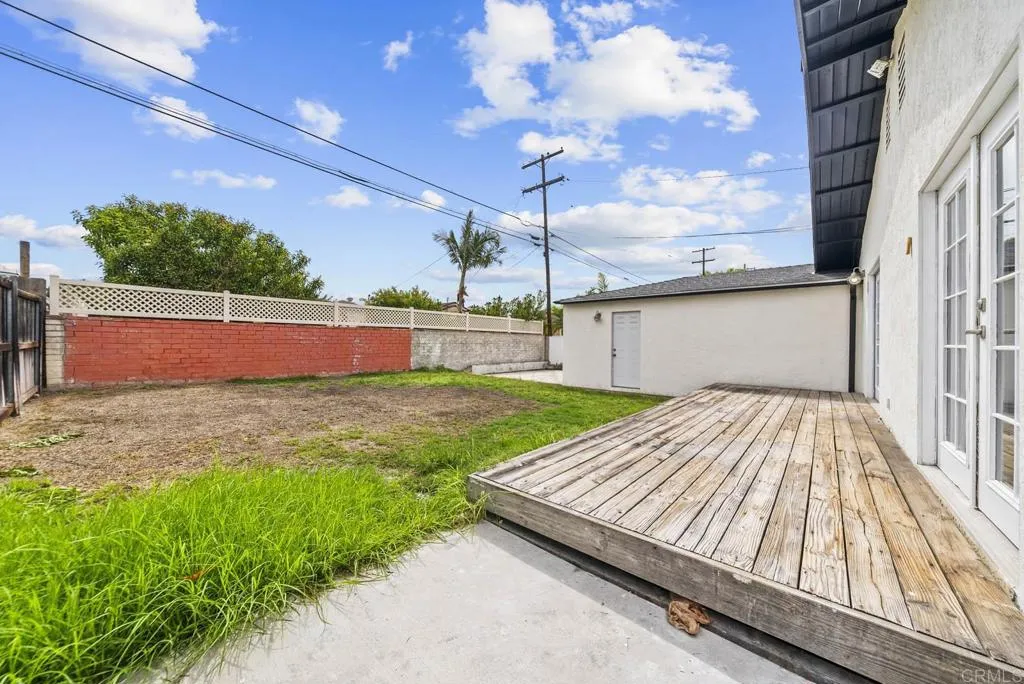 https://cdn.realtyfeed.com/cdn/127/306784565/eb4f85408d874cf911f008ab2a6ece62.webp