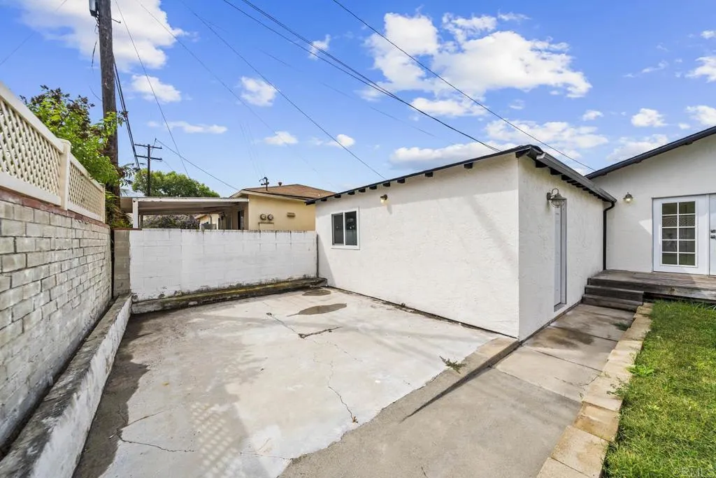 https://cdn.realtyfeed.com/cdn/127/306784565/f6425d074c795327061e6e4de66c6a10.webp