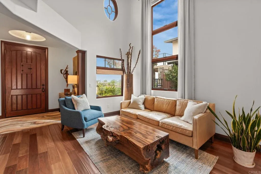 https://cdn.realtyfeed.com/cdn/127/306784569/1d3425e90fb8eeb3346cf8925ed5da54.webp