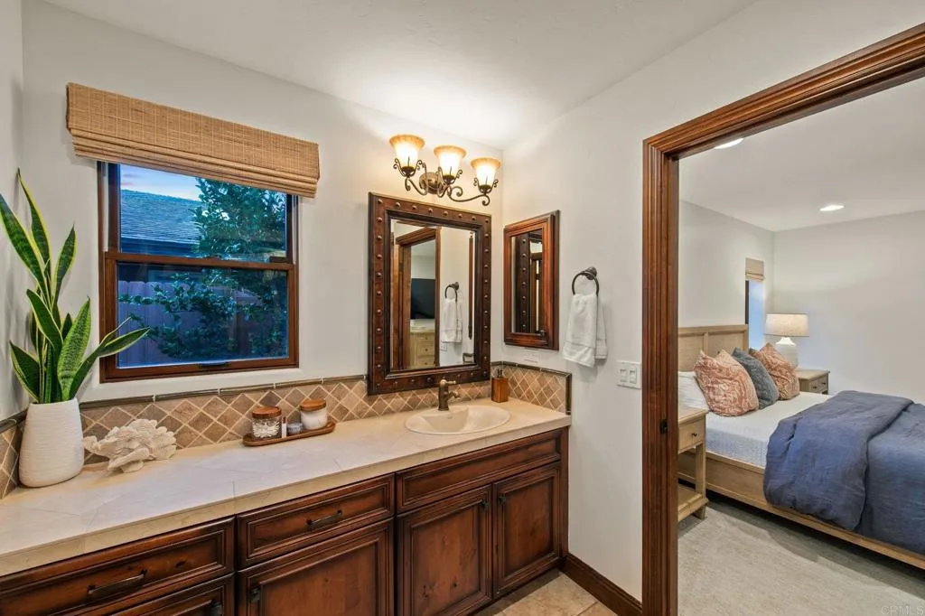 https://cdn.realtyfeed.com/cdn/127/306784569/70e04c5543a74508a6a18cfc4f72c0e5.webp