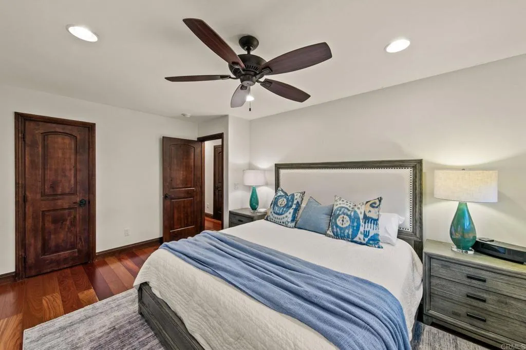 https://cdn.realtyfeed.com/cdn/127/306784569/e5f95376dba8a3d7933c5f2ed3dac80d.webp