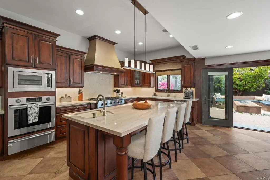 https://cdn.realtyfeed.com/cdn/127/306784569/e7afda3d4c3543de9505053f3b40ef1c.webp