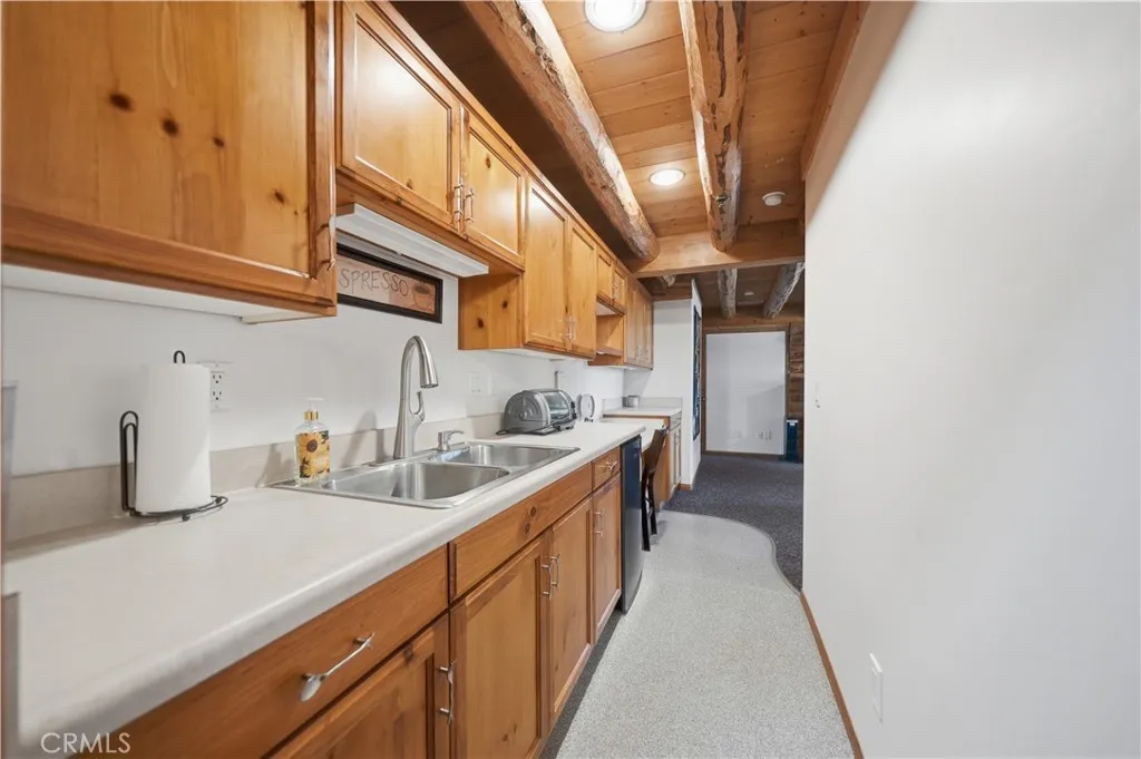 https://cdn.realtyfeed.com/cdn/127/306784576/02ee6edab50444eceac228dd6dcd74fb.webp